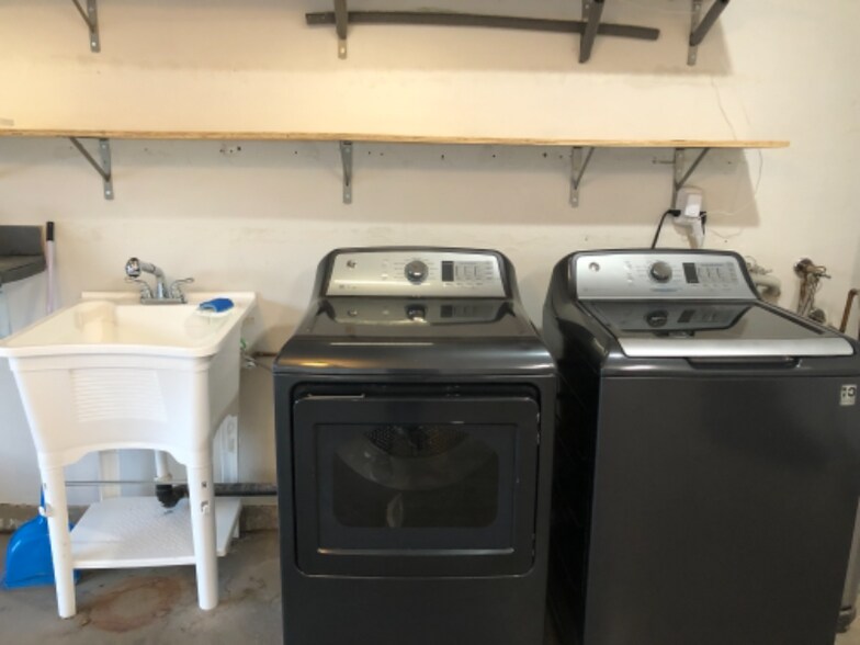 Building Photo - 3224 Longford Way