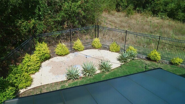 Building Photo - 1050 Kenney Fort Crossing