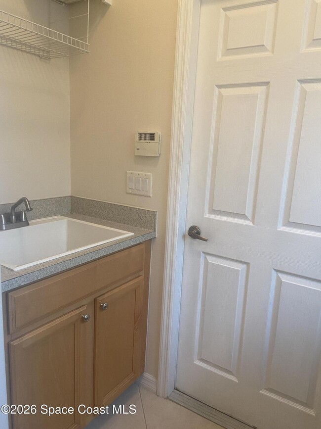 Building Photo - 3723 Carambola Cir