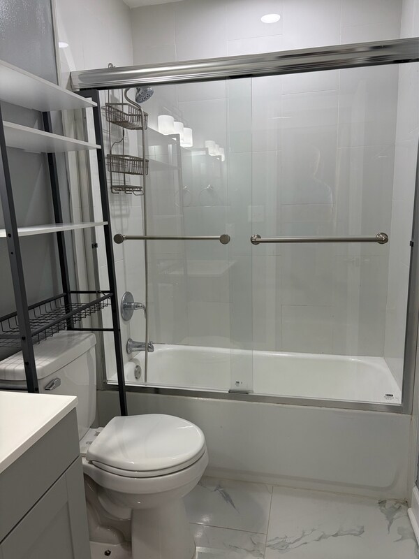 Building Photo - 1484 Van Delia Rd