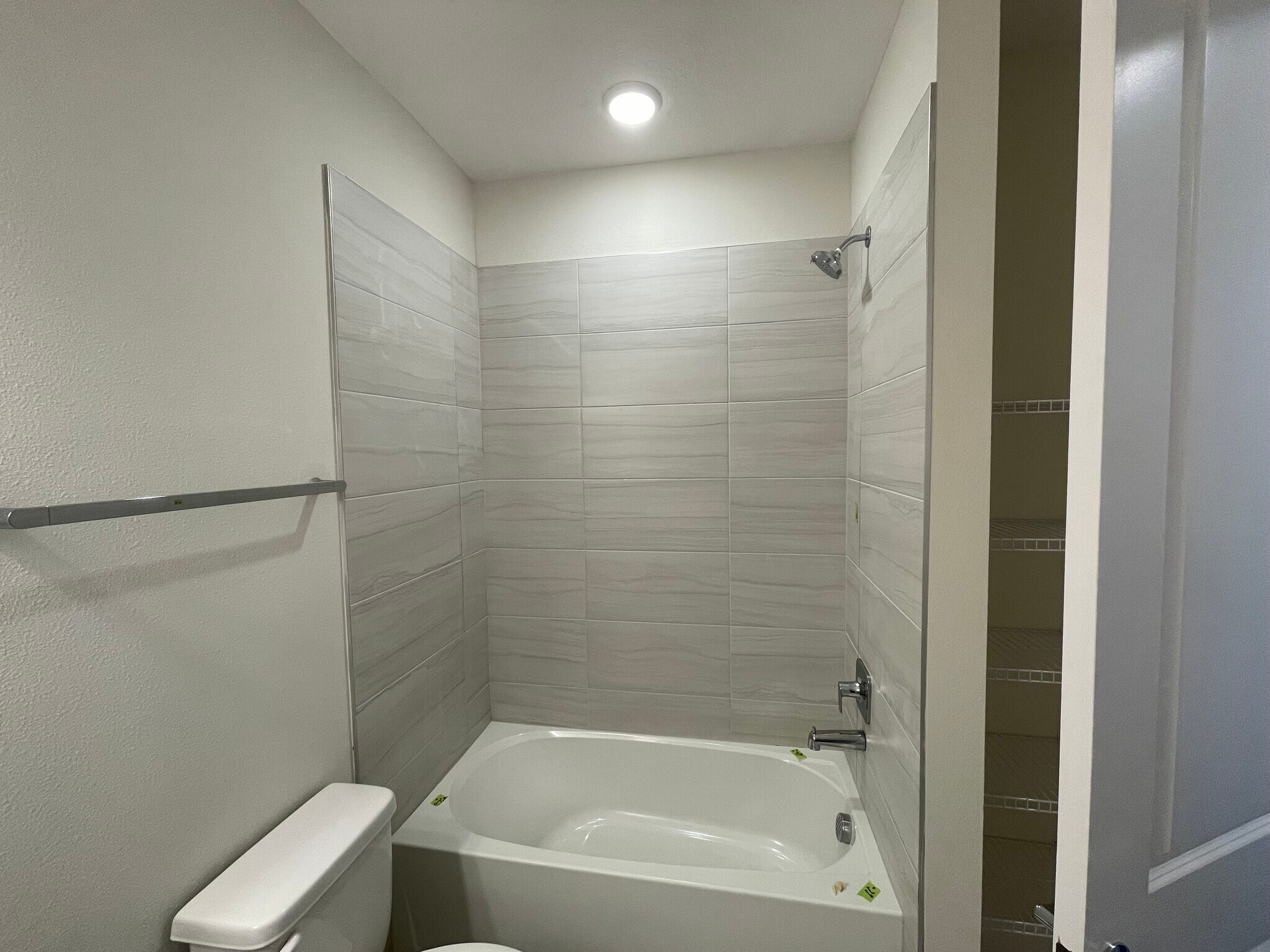 Building Photo - 1466 Brookdale Ct