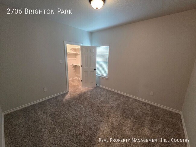 Building Photo - 2706 Brighton Park