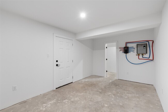 Building Photo - 12019 Beth Ln