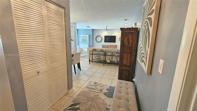 Building Photo - 3544 Magellan Cir