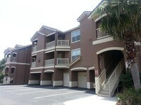 Building Photo - 8849 Villa View Cir