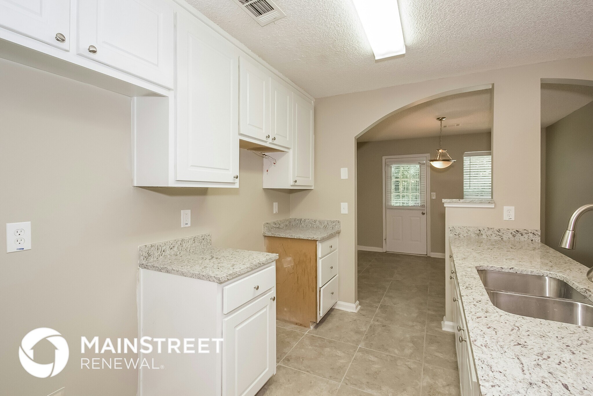 Building Photo - 703 Hynds Springs Dr