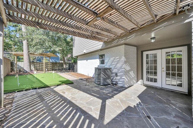 Building Photo - 11612 Timberwild St