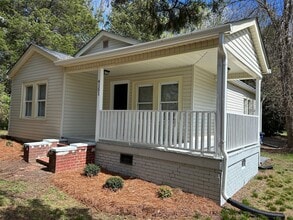 Building Photo - 4151 Sheraton St