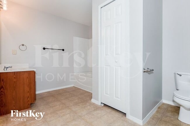 Building Photo - 2425 Sweet Birch Ct