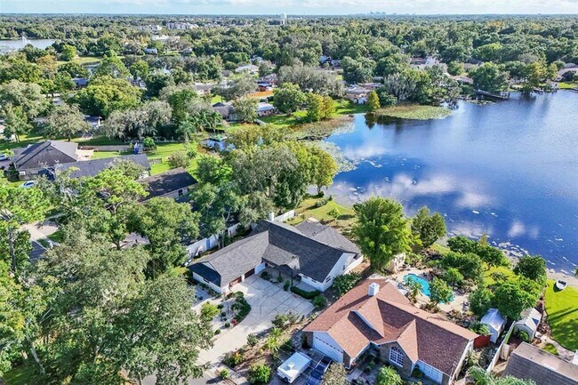 Building Photo - 216 N Griffin Dr