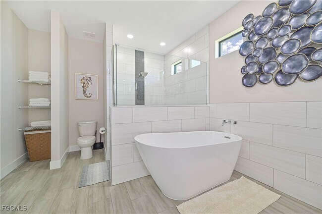 Building Photo - 1137 SW 29th Terrace