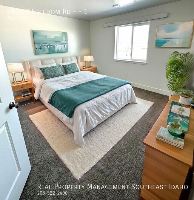 Building Photo - 5963 N Freedom Rd