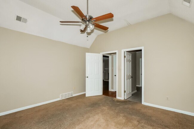 Building Photo - 4027 Gouverneur St