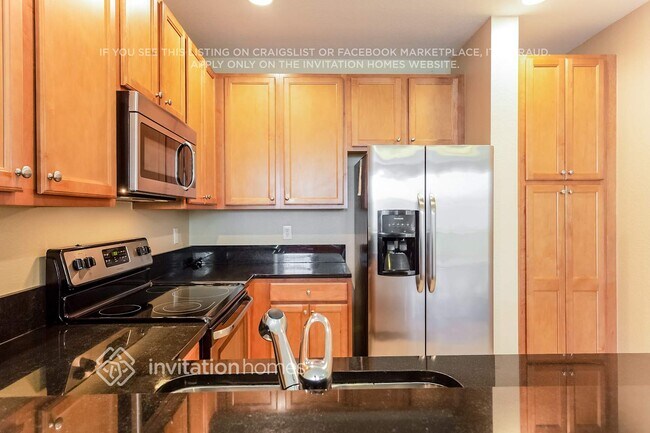 Building Photo - 251 Las Brisas Cir