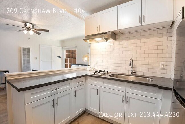 Building Photo - 709 Crenshaw Blvd