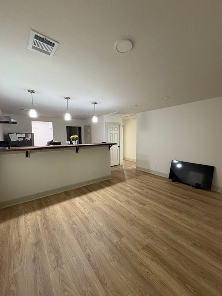 Primary Photo - 2919 Rosedale St