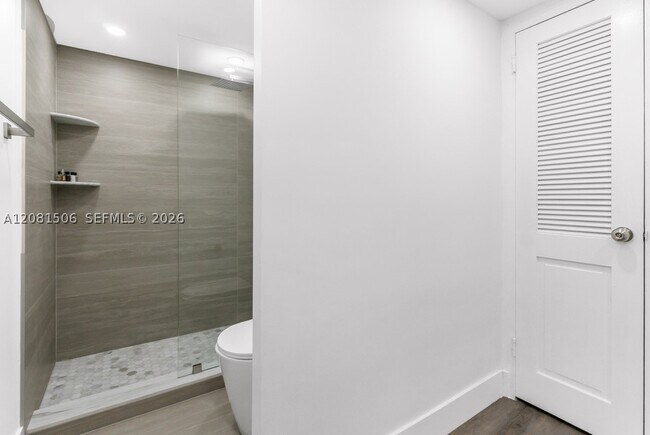 Building Photo - 3430 Galt Ocean Dr