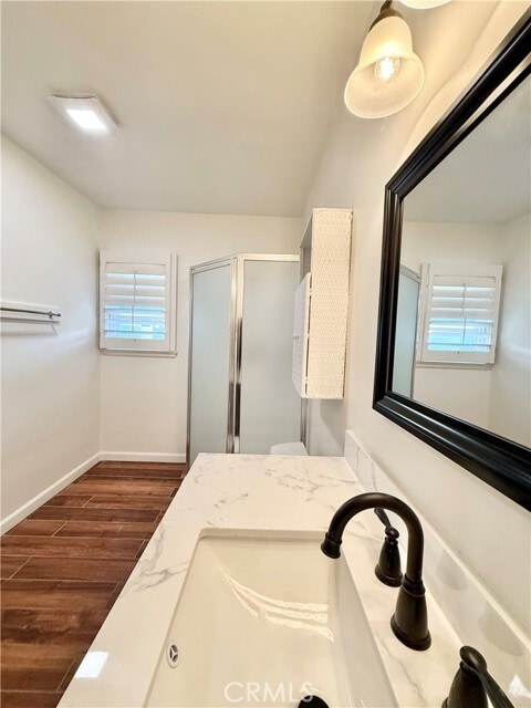 Building Photo - 24 10th Ct