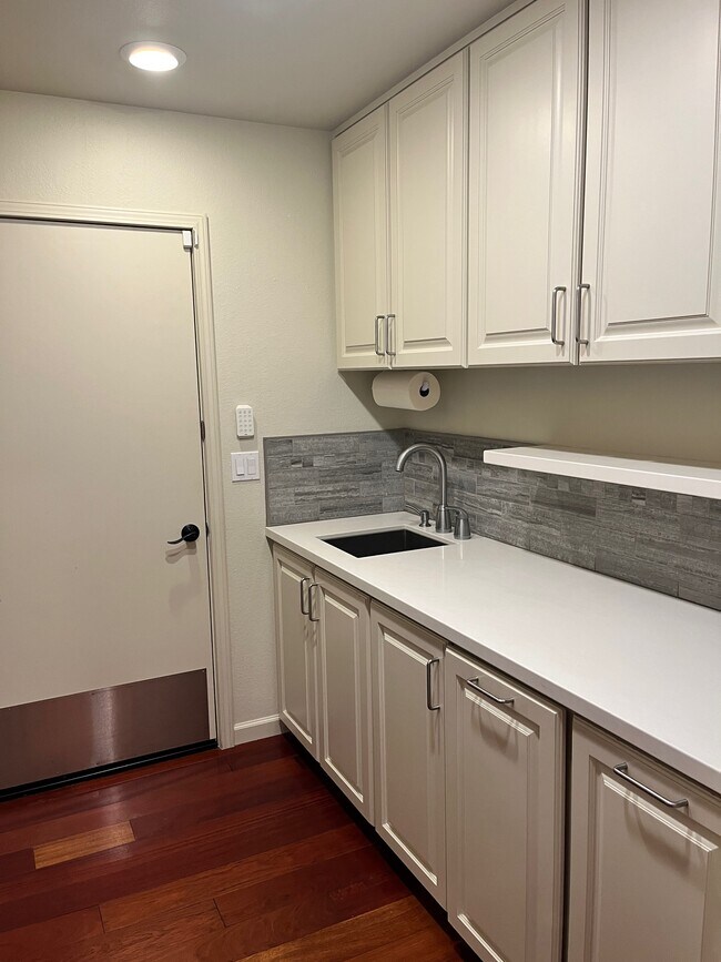 Building Photo - 18098 Chaparral Dr