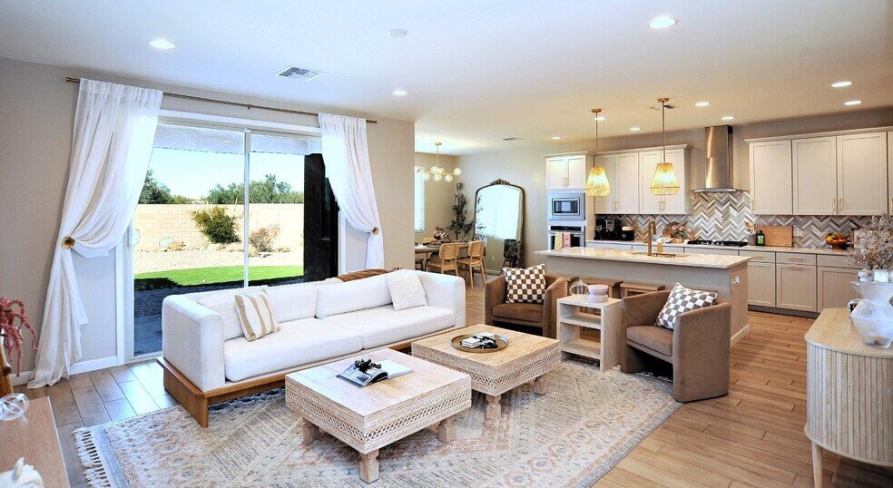 Building Photo - 5578 W Lazy Farm Dr
