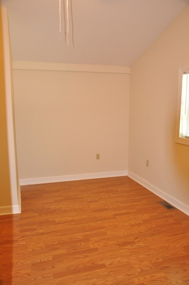 Building Photo - Pre-Leasing Now for the Fall Semester 2026