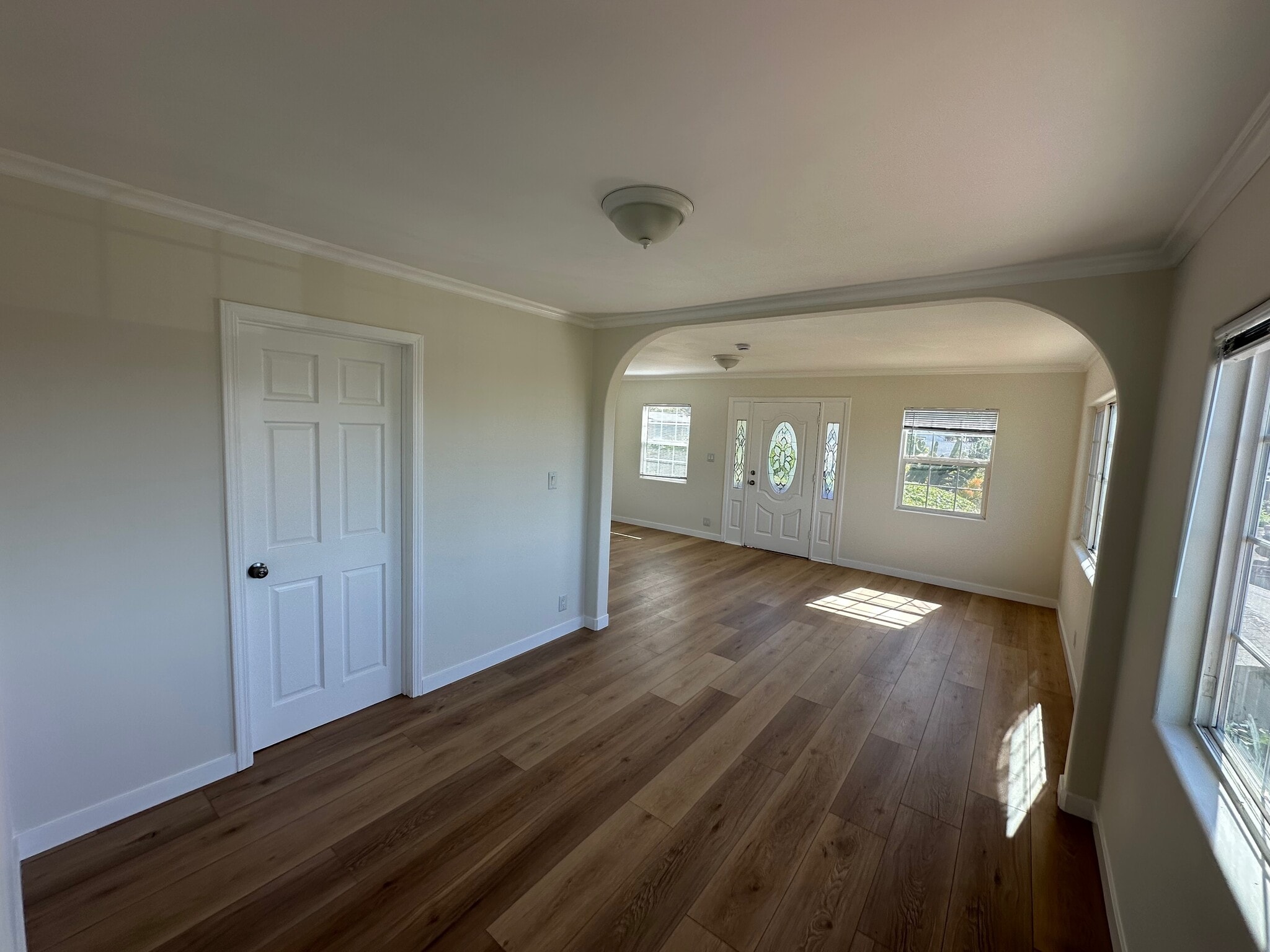 Building Photo - 3513 Loosmore St