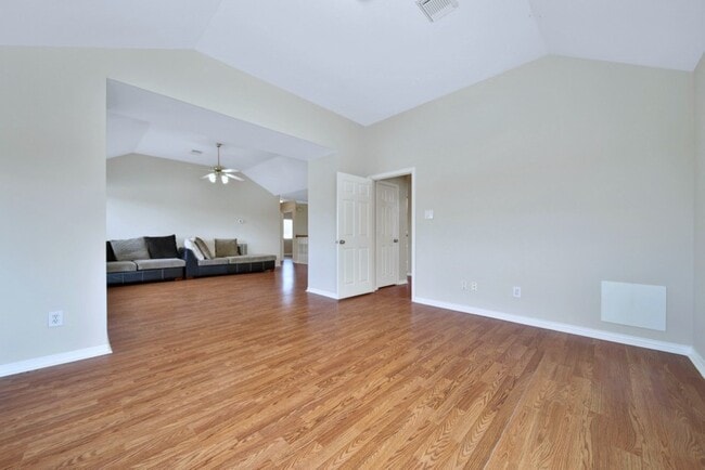 Building Photo - 3206 Summer Bay Dr