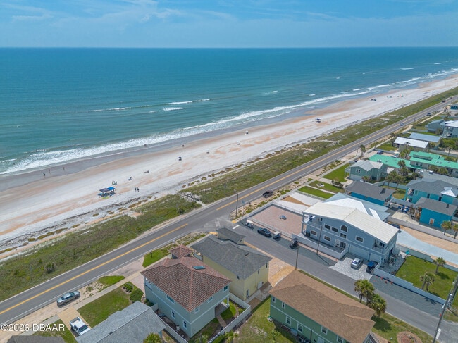 Building Photo - 2288 S Ocean Shore Blvd