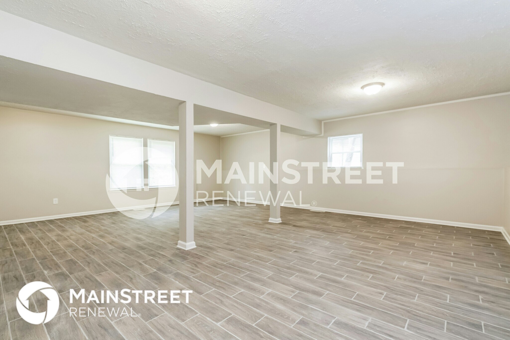 Building Photo - 701 Jamestown Pl