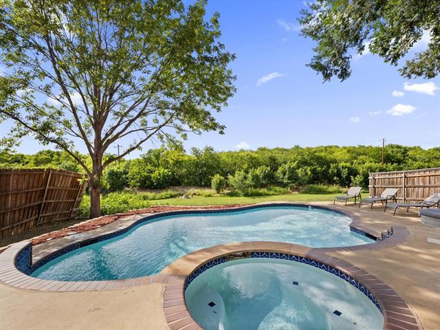 Building Photo - 1339 Barclay Dr