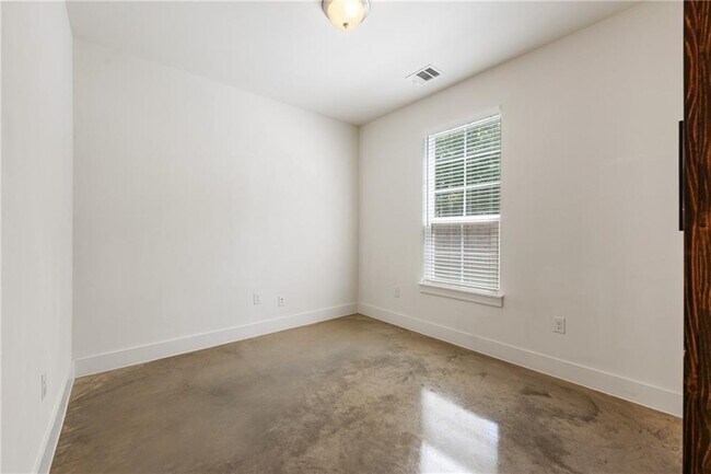 Building Photo - 1311 Fort Branch Blvd