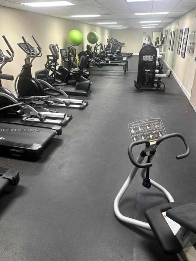 Building Photo - 1201 S Ocean Dr