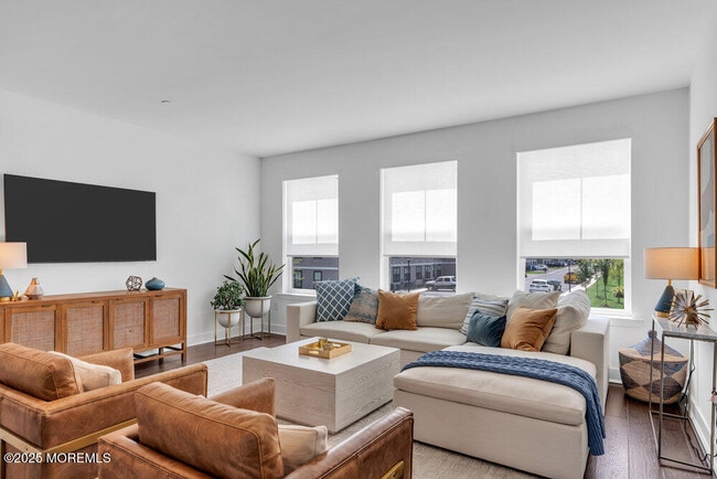 Building Photo - 63 Bataan Ave