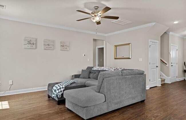 Building Photo - Currin Hill - "Coming Soon"
