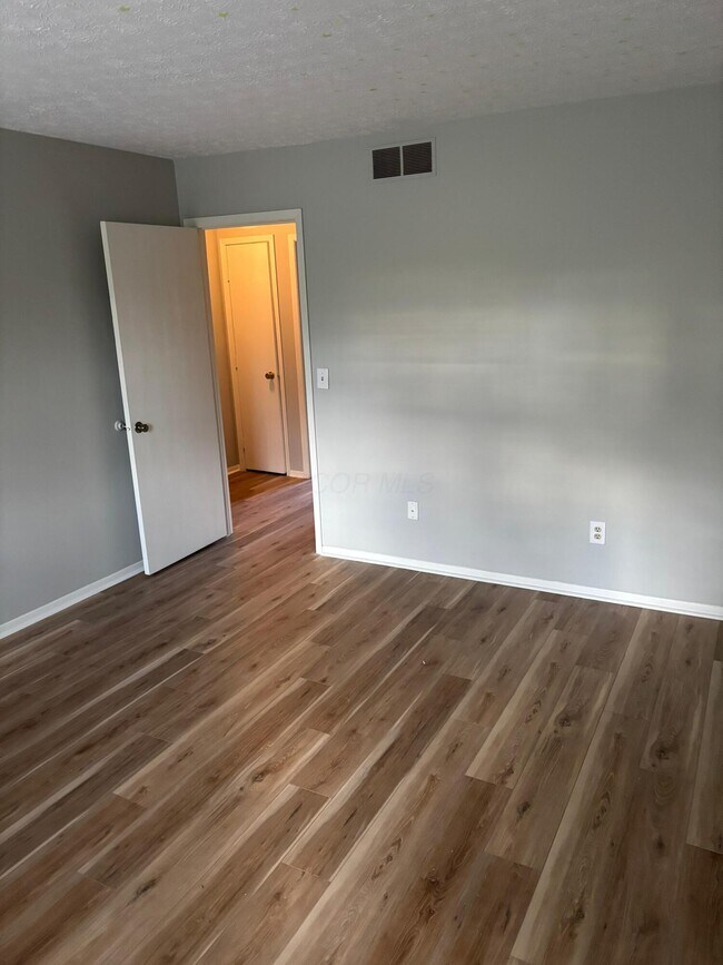 Building Photo - 7970 Trellage Ct