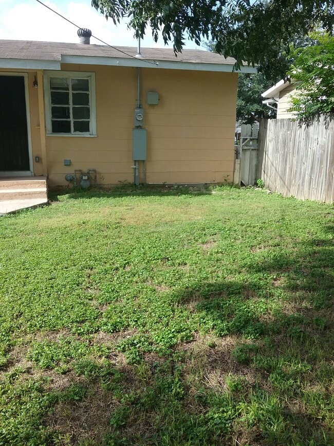 Building Photo - 1241 Lee Hall