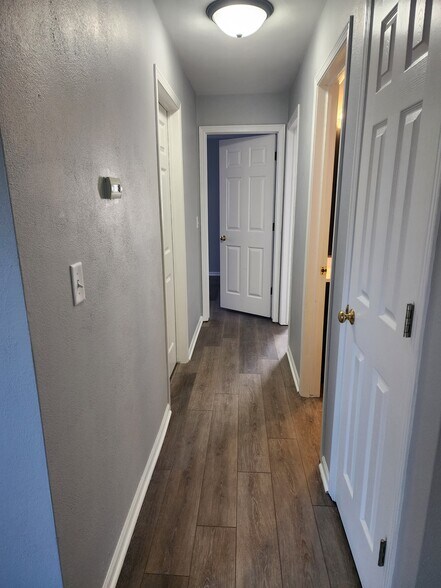 Building Photo - 5597 Andrews Dr