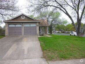 Building Photo - 8510 Palace Pkwy