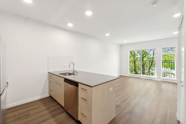 Interior Photo - Plaid Apartments