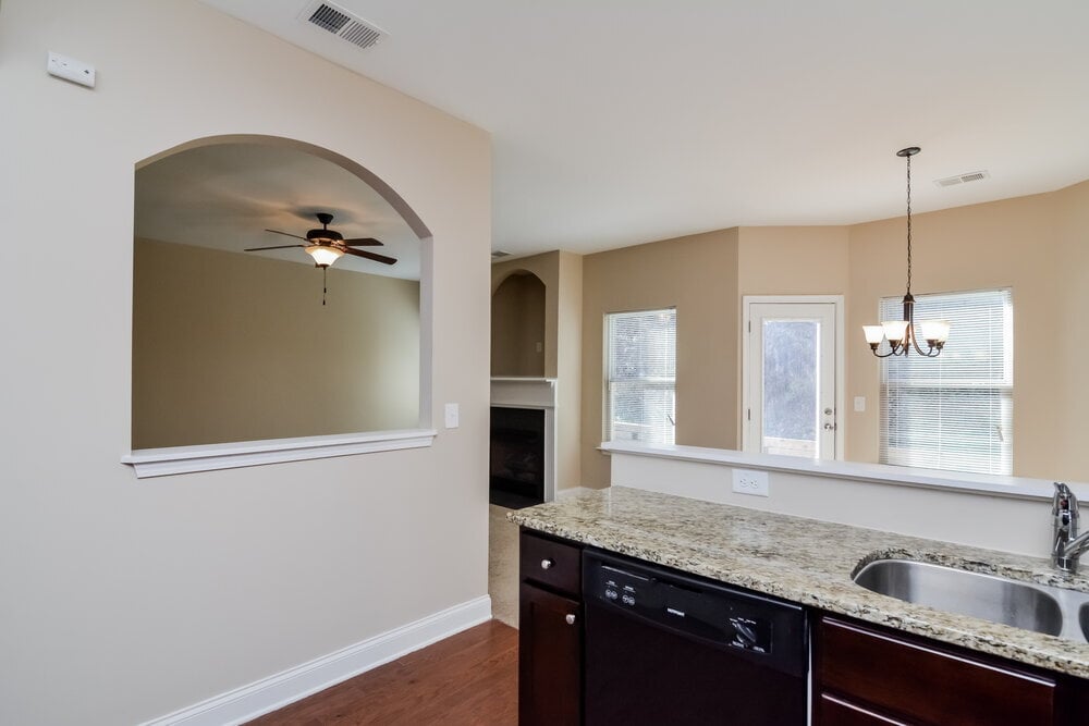 Building Photo - 125 Bethany Manor Dr