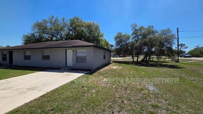 Building Photo - 110 Stephenson Ave