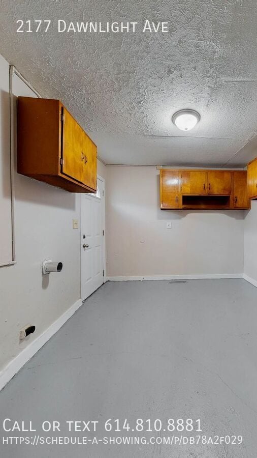 Building Photo - 2177 Dawnlight Ave
