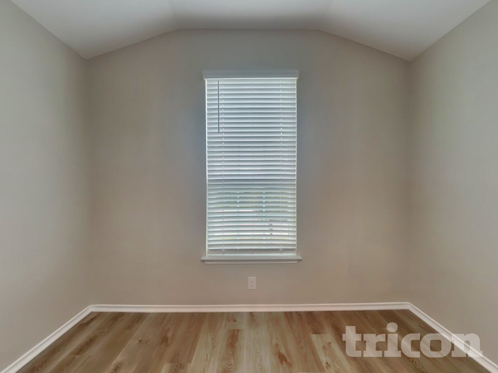 Building Photo - 8119 Sleepy Brook