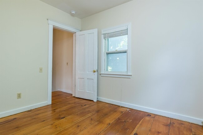 Building Photo - 21 Folsom St