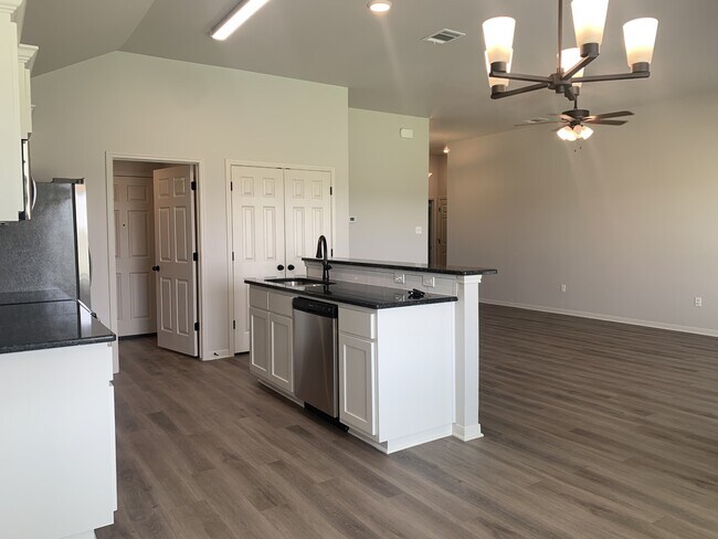 Building Photo - 4918 Bellfalls Ct