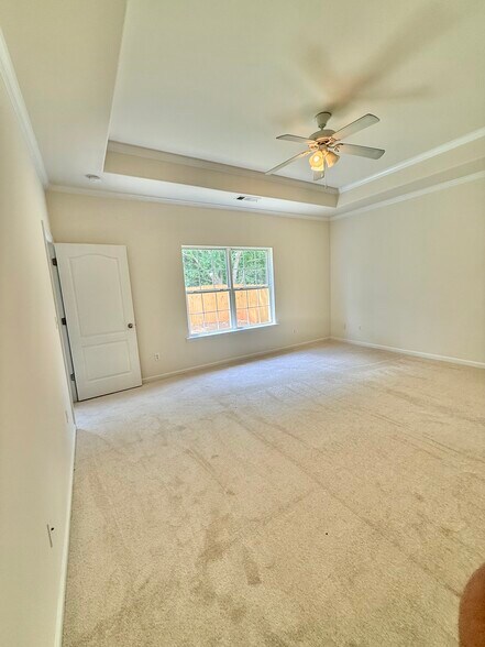 Building Photo - 437 Melbourne Ln