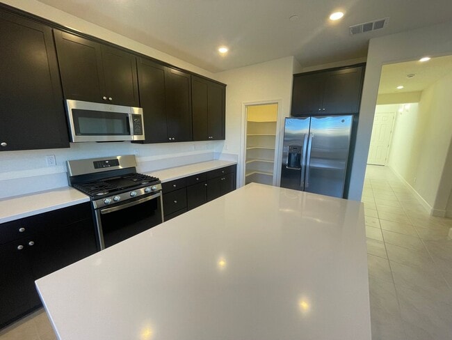 Building Photo - Brand New Lennar Home in Sparks!