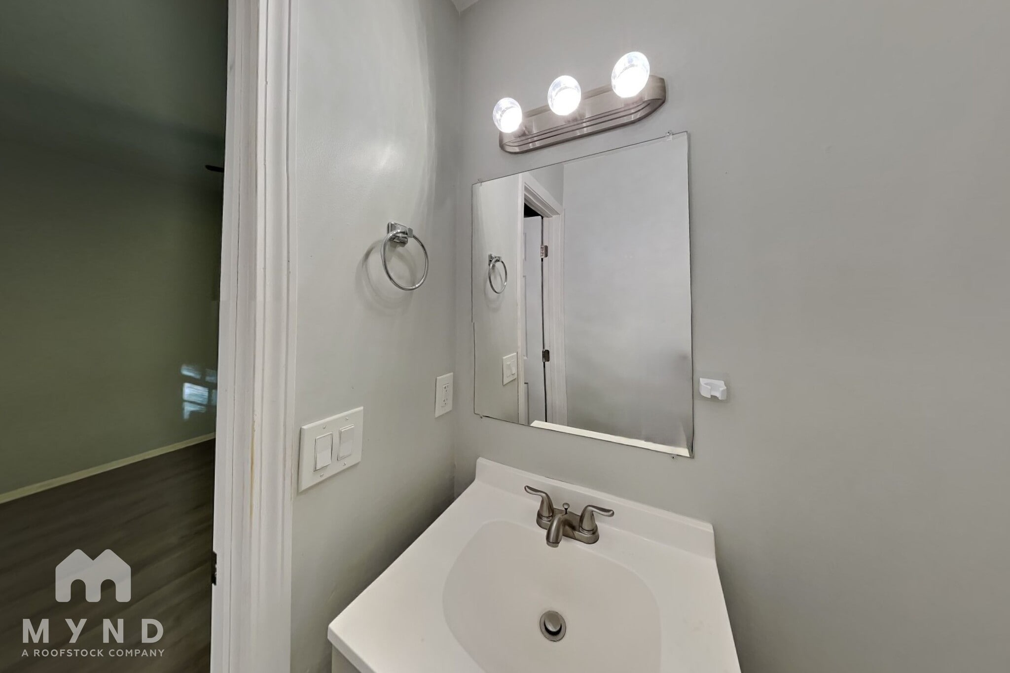 Building Photo - 4484 Bonnie Glen Ct