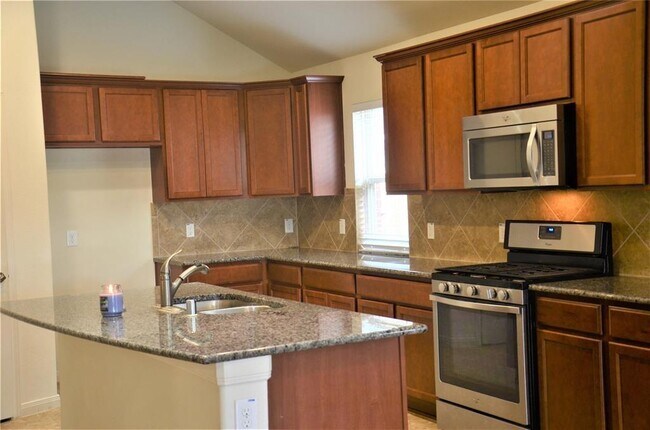 Building Photo - 4231 Canton Crest Dr