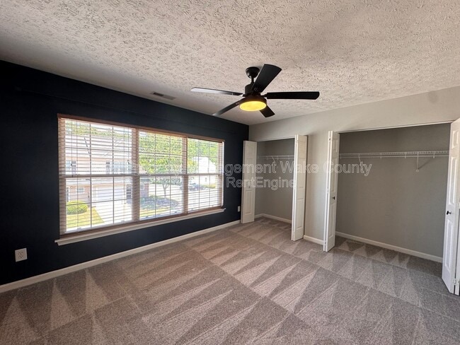 Building Photo - 5228 Big Bass Dr